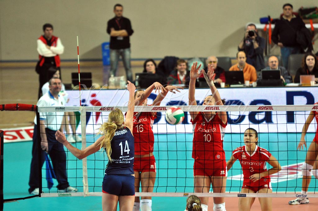 Asystel NO Yamamay (20)